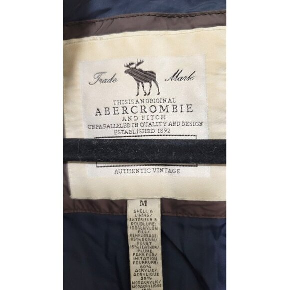 Abercrombie & Fitch Womens Quilted Puffer Jacket With Hood - Size M - Picture 10 of 16